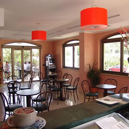 Hotel Mistef Falerna Exterior photo